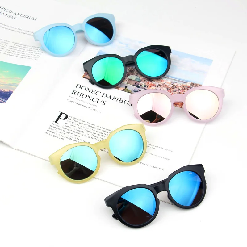 Детски слънчеви очила с цветни отразява огледалото, прекрасни слънчеви очила за момчета и момичета, кръгли очила с защита от UV400 . ' - ' . 0